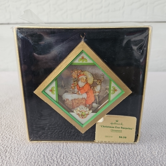 Hallmark Tree-Trimmer Christmas Eve Surprise Ornament Santa Rustic VTG 1979 MCM - Picture 1 of 12